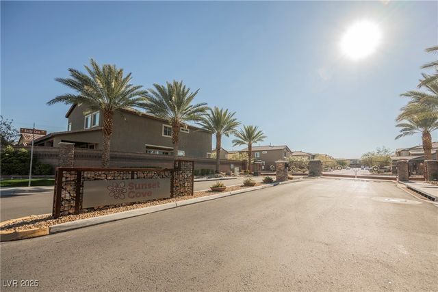 6144 Barby Cove Street, Las Vegas, NV 89148