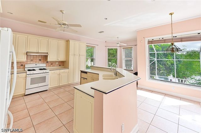 192 Topanga DR, Bonita Springs, FL 34134