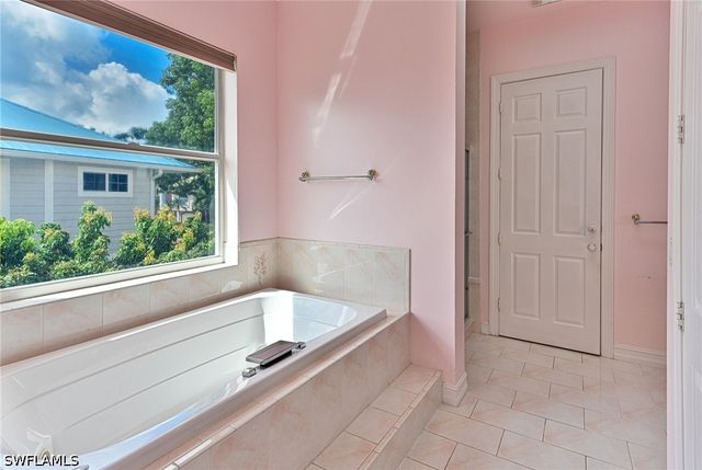 192 Topanga DR, Bonita Springs, FL 34134