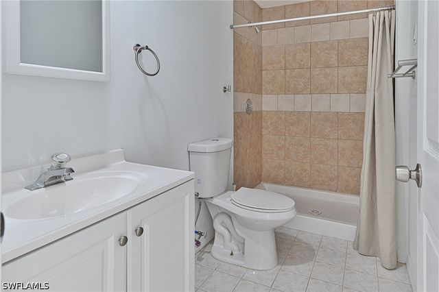 192 Topanga DR, Bonita Springs, FL 34134