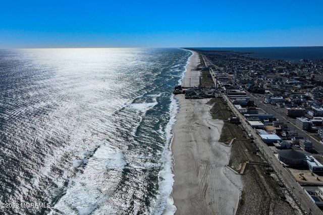 1681 Route 35 N 29, Ortley Beach, NJ 08751