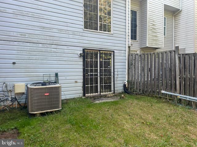 2819 MUESERBUSH CT, Lanham, MD 20706