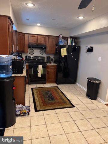 2819 MUESERBUSH CT, Lanham, MD 20706