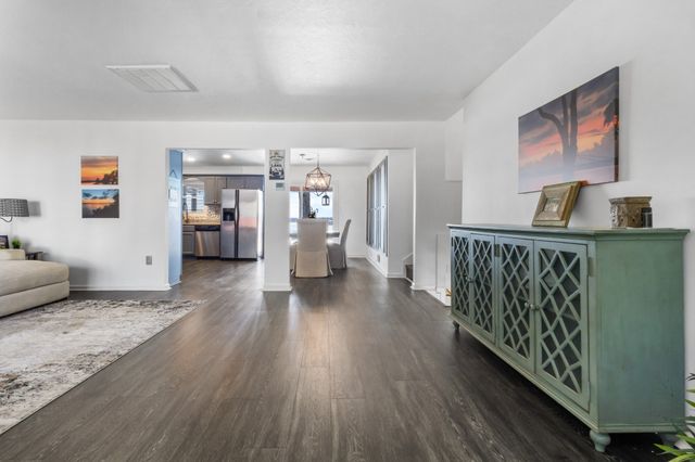 591 Shore Dr, Big Sandy, TN 38221