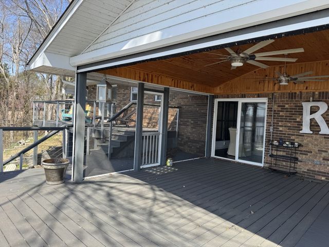 591 Shore Dr, Big Sandy, TN 38221