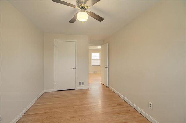 6120 Lamar Avenue, Mission, KS 66202