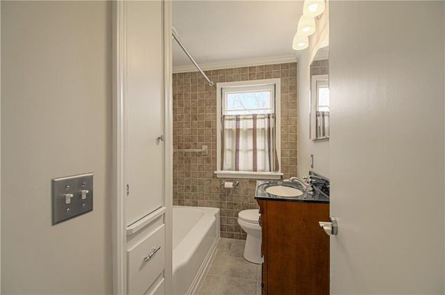 6120 Lamar Avenue, Mission, KS 66202