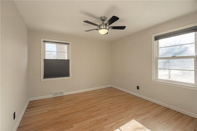 6120 Lamar Avenue, Mission, KS 66202