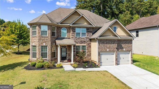 601 Stream Court, Fairburn, GA 30213