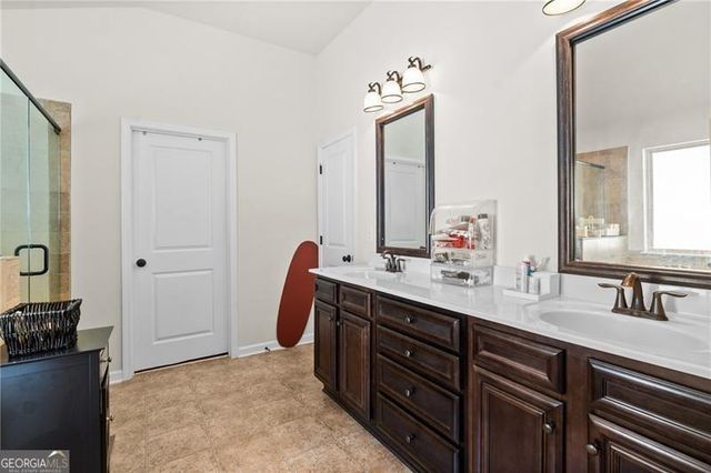 601 Stream Court, Fairburn, GA 30213