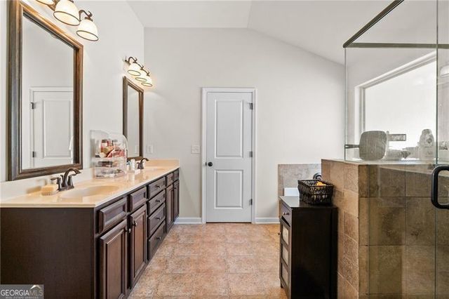 601 Stream Court, Fairburn, GA 30213