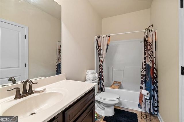 601 Stream Court, Fairburn, GA 30213