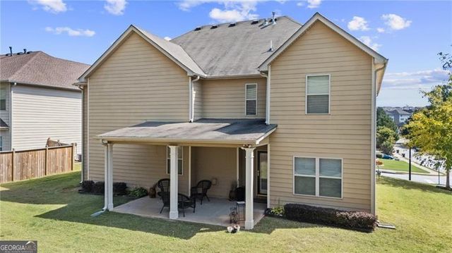 601 Stream Court, Fairburn, GA 30213