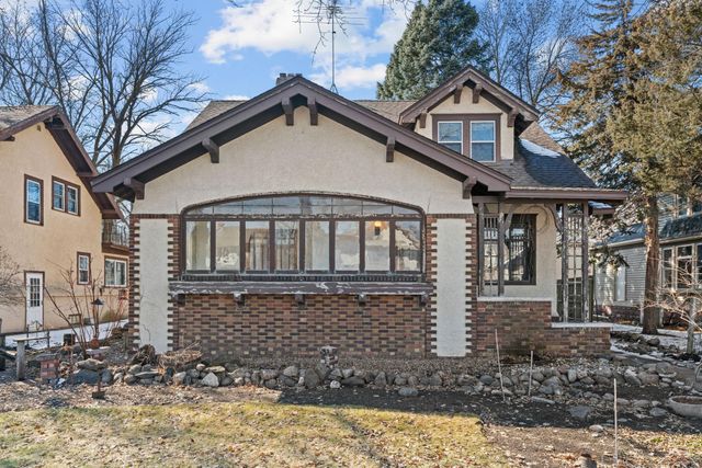 416 Hassan Street SE, Hutchinson, MN 55350