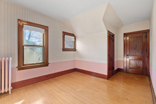 416 Hassan Street SE, Hutchinson, MN 55350