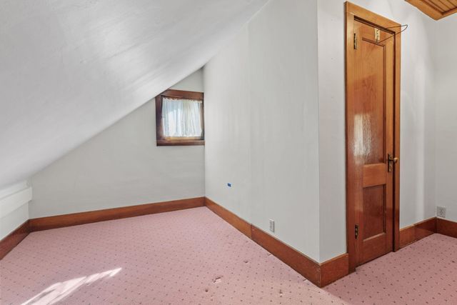 416 Hassan Street SE, Hutchinson, MN 55350