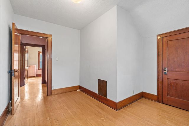 416 Hassan Street SE, Hutchinson, MN 55350