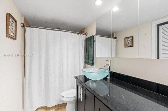 500 Three Islands Blvd 1112, Hallandale Beach, FL 33009