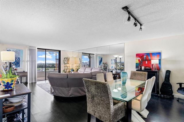 500 Three Islands Blvd 1112, Hallandale Beach, FL 33009