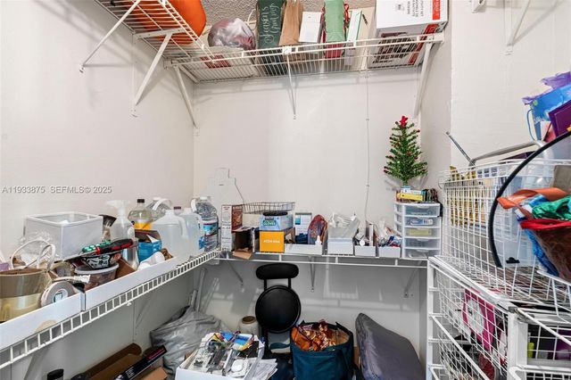 500 Three Islands Blvd 1112, Hallandale Beach, FL 33009