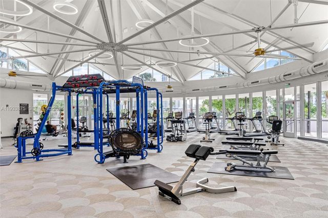 500 Three Islands Blvd 1112, Hallandale Beach, FL 33009