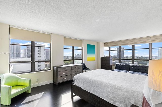 500 Three Islands Blvd 1112, Hallandale Beach, FL 33009