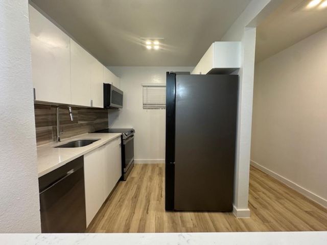 5525 SW 41st St 110, Hollywood, FL 33023