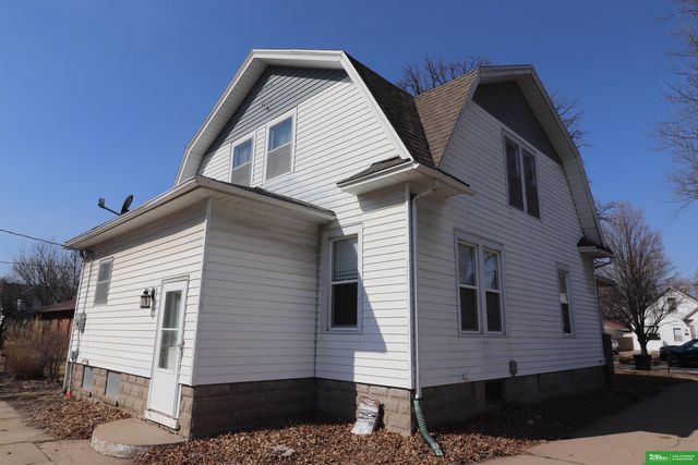 233 E Linden Avenue, Fremont, NE 68025
