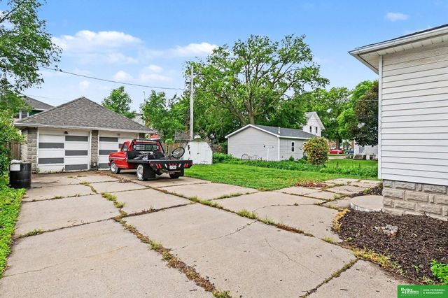 233 E Linden Avenue, Fremont, NE 68025