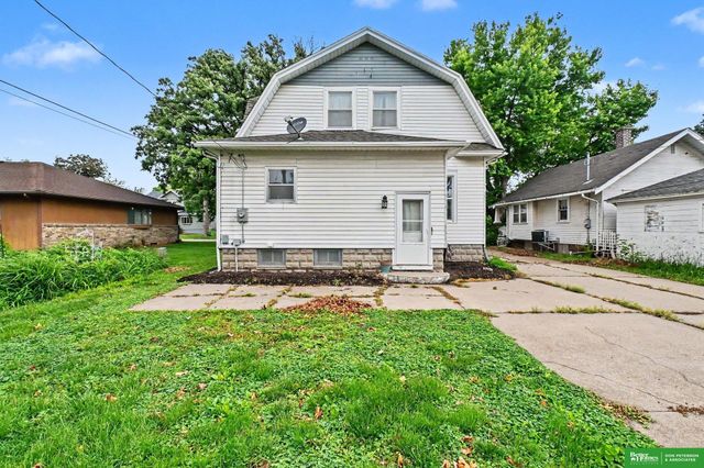 233 E Linden Avenue, Fremont, NE 68025