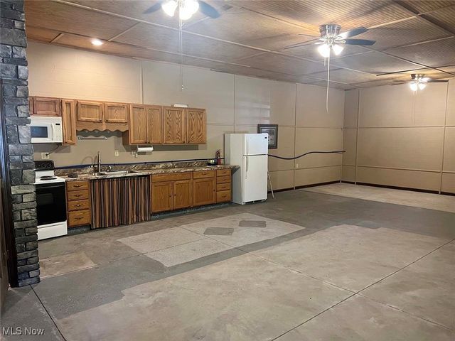 9100 Post Road SE, Jewett, OH 43986