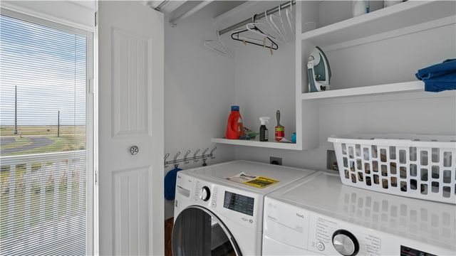 134 Mustang Island Estates Dr, Port Aransas, TX 78373