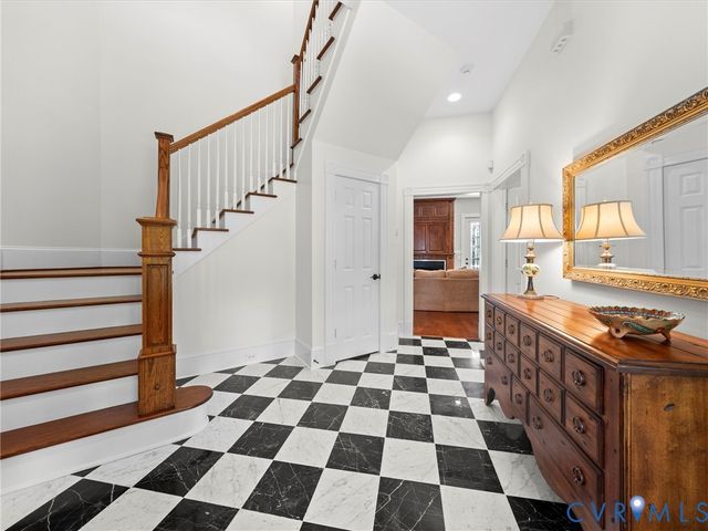 2332 Logan St, North Chesterfield, VA 23235