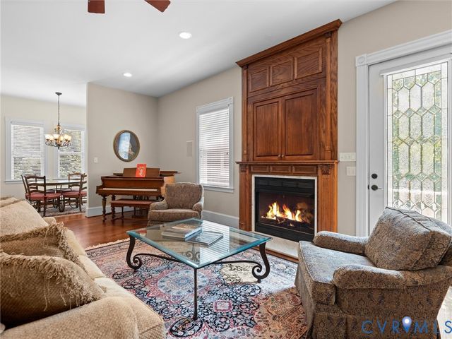 2332 Logan St, North Chesterfield, VA 23235
