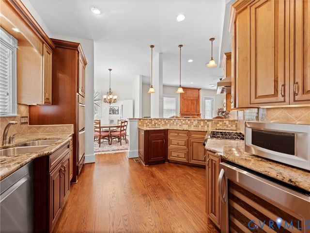 2332 Logan St, North Chesterfield, VA 23235