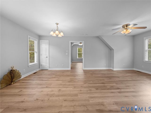 2332 Logan St, North Chesterfield, VA 23235