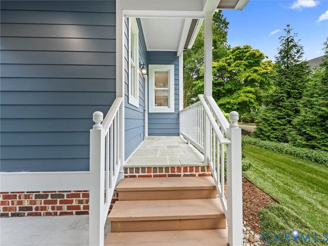 2332 Logan St, North Chesterfield, VA 23235