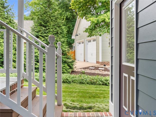 2332 Logan St, North Chesterfield, VA 23235