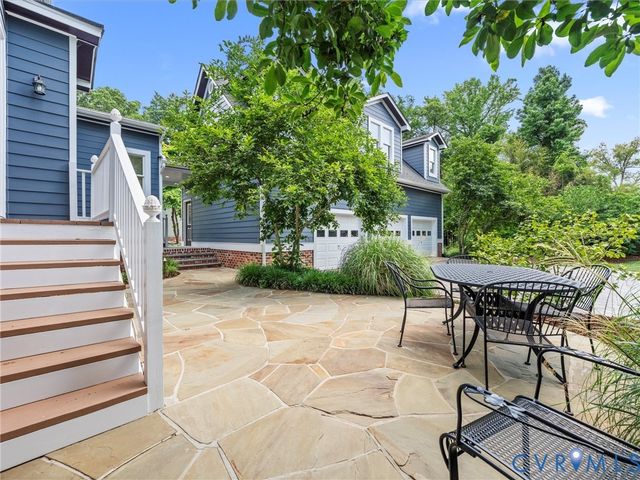 2332 Logan St, North Chesterfield, VA 23235