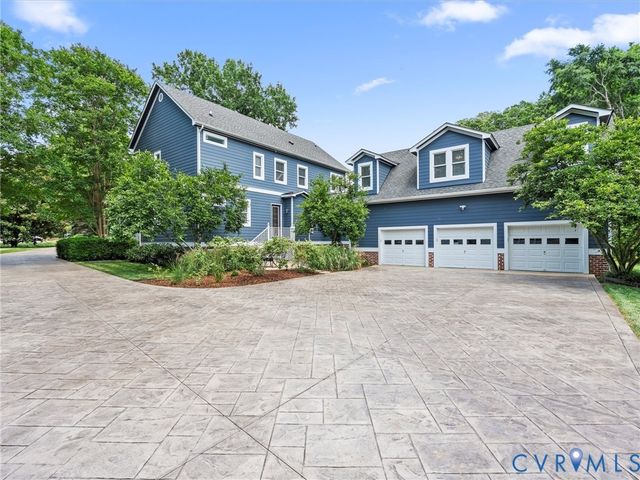 2332 Logan St, North Chesterfield, VA 23235
