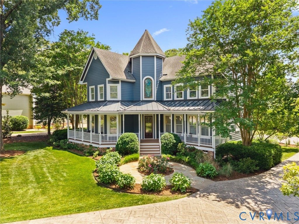 2332 Logan St, North Chesterfield, VA 23235