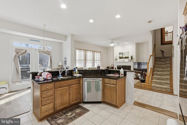 40 BRANSON COVE, Hague, VA 22469
