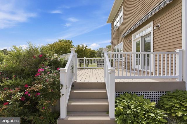40 BRANSON COVE, Hague, VA 22469