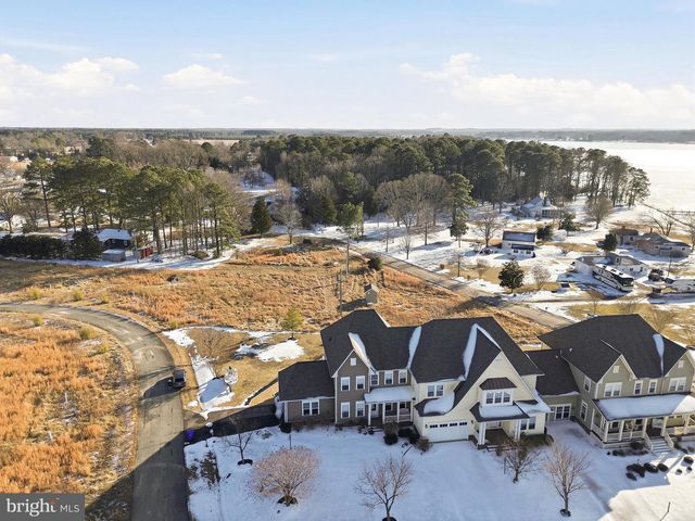 40 BRANSON COVE, Hague, VA 22469