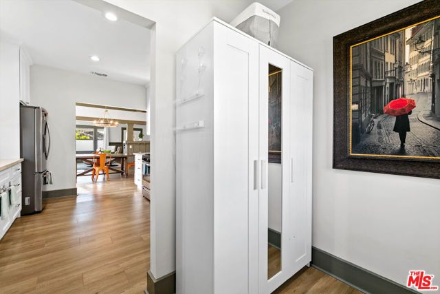 1519 W 51st Place, Los Angeles, CA 90062