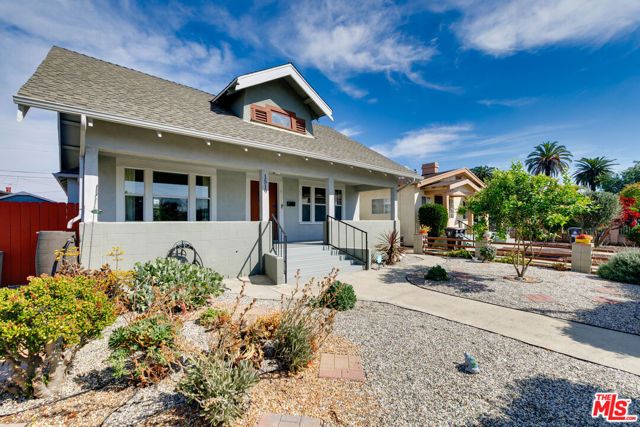 1519 W 51st Place, Los Angeles, CA 90062