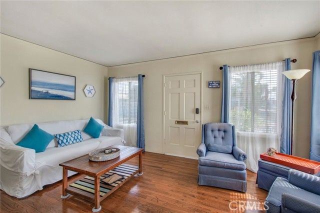 5653 E 2nd, Long Beach, CA 90803