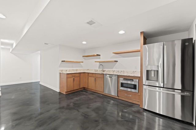 10541 McGraw DRIVE, Oak Creek, WI 53154