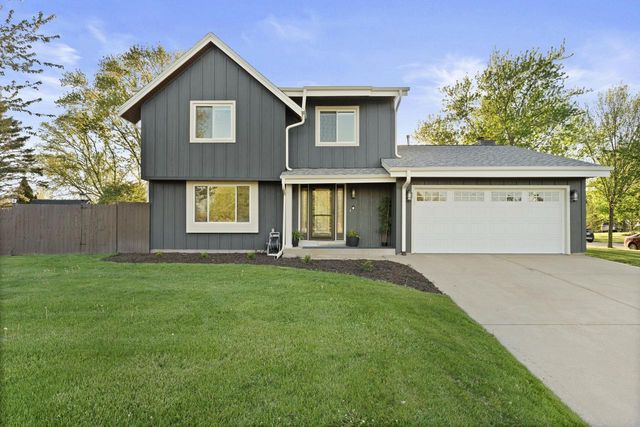 10541 McGraw DRIVE, Oak Creek, WI 53154