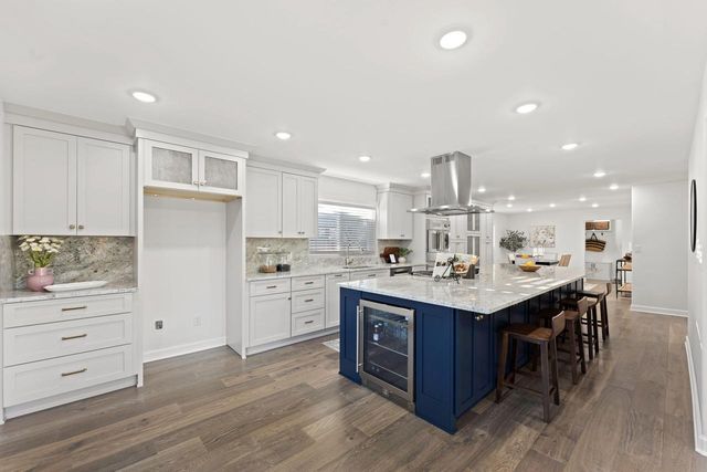 10541 McGraw DRIVE, Oak Creek, WI 53154